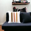 Perna Decorativa Abstracta 1,40x40 cm, Alba, Mata, Husa Detasabila, Burduf 21 Alba