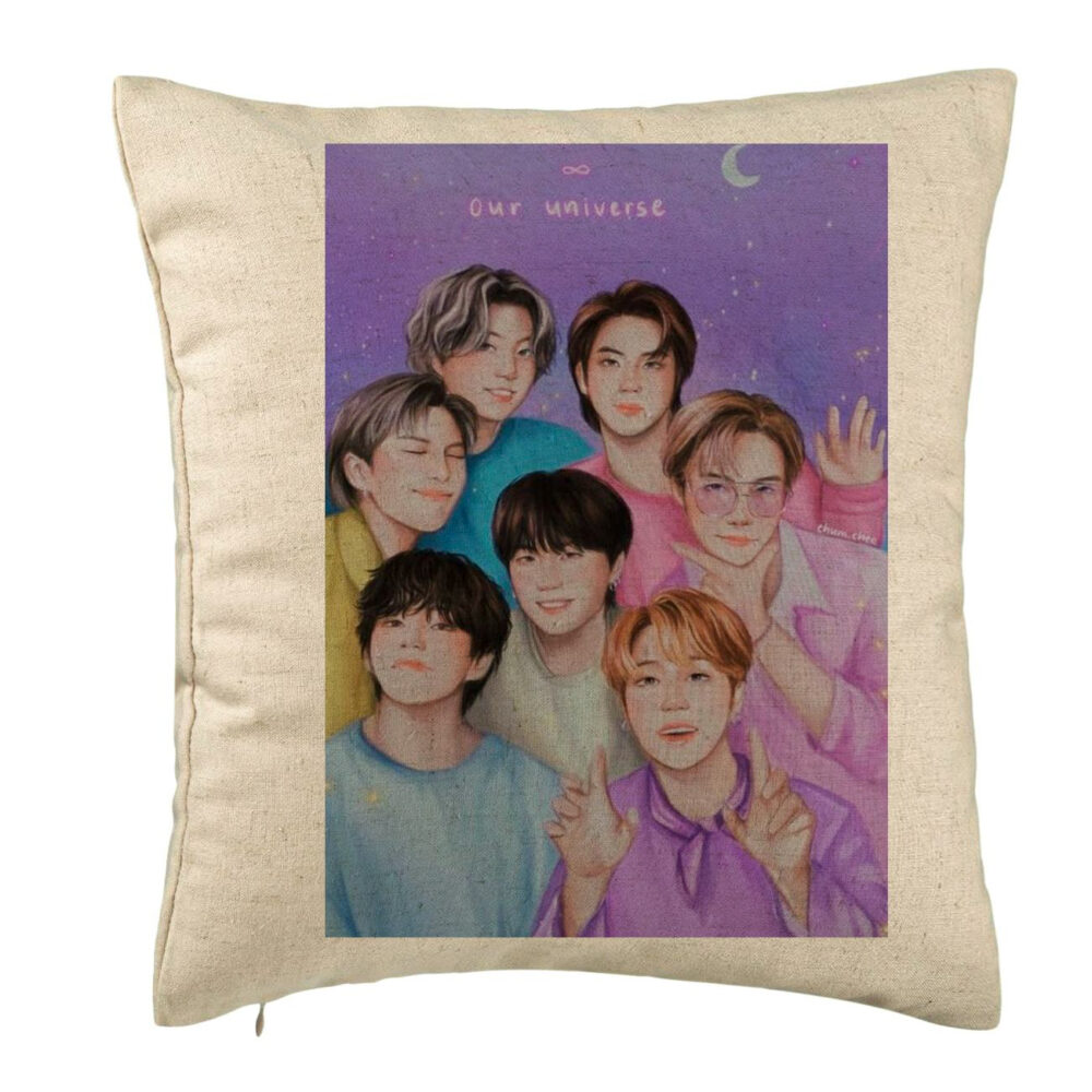 Perna Decorativa BTS Army 2, 40x40 cm, Bej, Husa Detasabila, Burduf 5 Perna Decorativa BTS Army 2