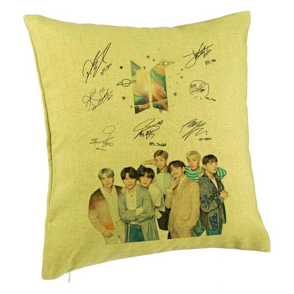 Perna Decorativa BTS Army cu Geci cu Semnaturi, 40x40 cm, Verde, Husa Detasabila, Burduf 5 Perna Decorativa BTS Army cu Geci cu Semnaturi