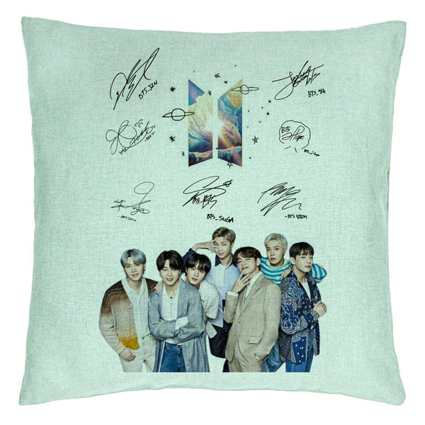 Perna Decorativa BTS Army cu Geci cu Semnaturi, 40x40 cm, Verde Menta, Husa Detasabila, Burduf 5 Perna Decorativa BTS Army cu Geci cu Semnaturi
