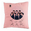 Perna Decorativa BTS Army in Costum cu Semnaturi, 40x40 cm, Roz, Husa Detasabila, Burduf 7 Perna Decorativa BTS Army in Costum cu Semnaturi