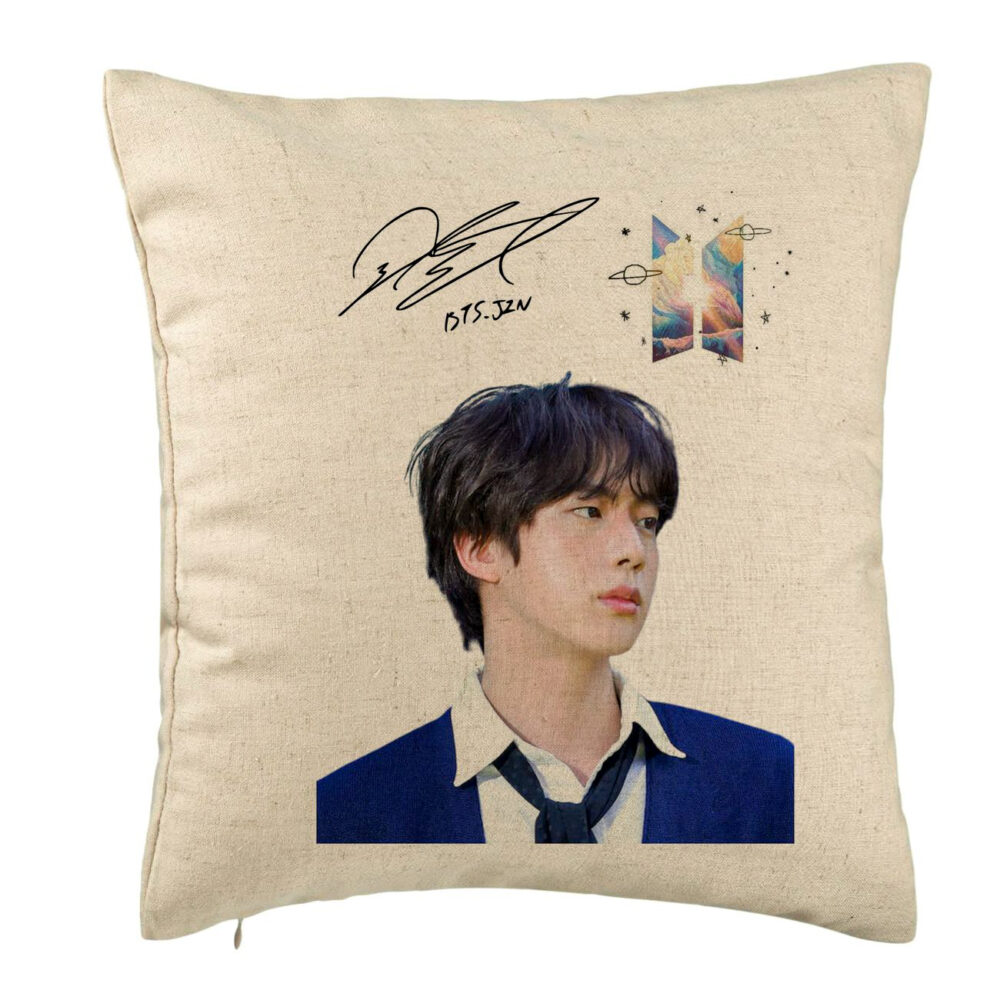 Perna Decorativa BTS Jin 3, 40x40 cm, Bej, Husa Detasabila, Burduf 5 Perna Decorativa BTS Jin 3