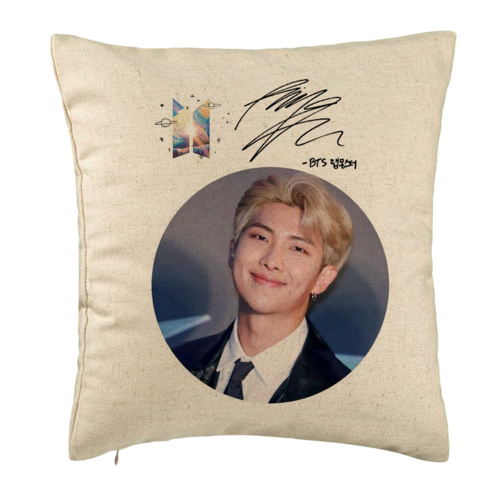 Perna Decorativa BTS Kim, 40x40 cm, Bej, Husa Detasabila, Burduf 5 Perna Decorativa BTS Kim