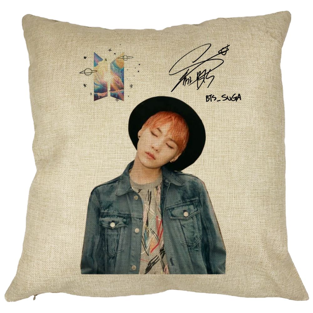 Perna Decorativa BTS Suga 2, 40x40 cm, Husa Detasabila, Burduf 11 Perna Decorativa BTS Suga 2