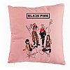 Perna Decorativa BlackPink cu Semnaturi, Model 1, 40x40 cm, Roz, Husa Detasabila, Burduf 7 Perna Decorativa BlackPink cu Semnaturi