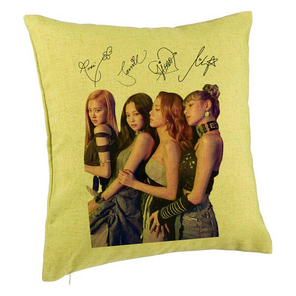 Perna Decorativa BlackPink cu Semnaturi, Model 3, 40x40 cm, Verde, Husa Detasabila, Burduf 5 Perna Decorativa BlackPink cu Semnaturi