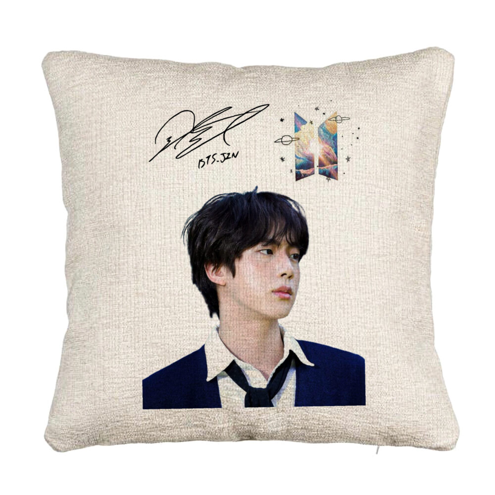 Perna Decorativa Canapea BTS Jin 3, 40x40 cm, Cu fermoar 5 Perna Decorativa Canapea BTS Jin 3