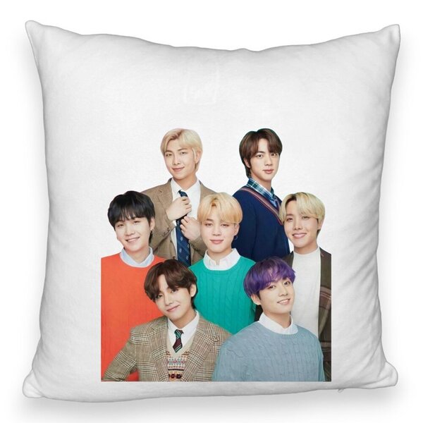 Perna Decorativa Fluffy BTS Army cu Semnaturi, 40x40 cm, Husa Detasabila, Burduf 3 Perna Decorativa Fluffy BTS Army cu Semnaturi