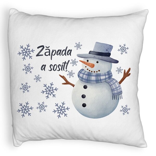 Perna Decorativa Fluffy de Craciun Om de Zapada si Text 2, 40x40 cm, Alba, Husa Detasabila, Burduf 5 Perna Decorativa Fluffy de Craciun Om de Zapada si Text 2