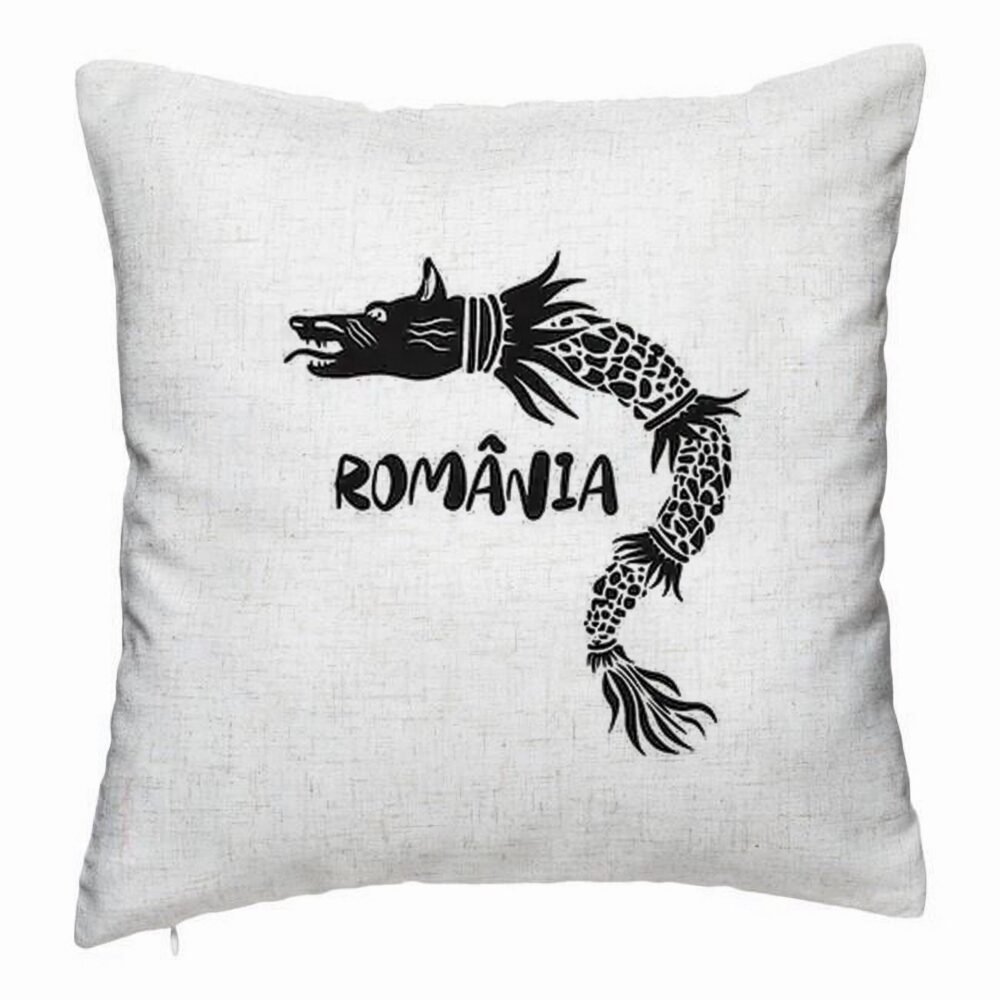 Perna Decorativa, Model Lup Dacic Romania, 40x40 cm, Alb Murdar, Husa Detasabila, Burduf 5 Perna Decorativa