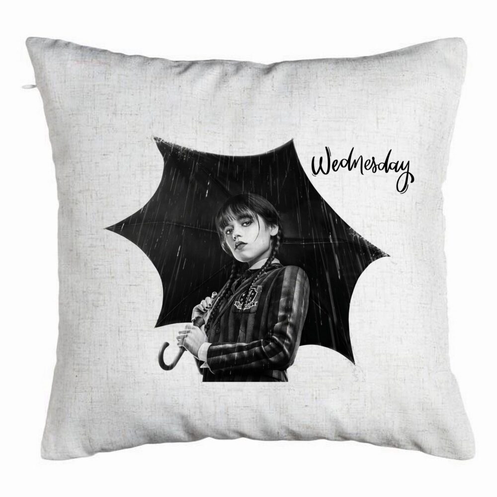 Perna Decorativa, Model Wednesday Addams 3, 40x40 cm, Alb Murdar, Husa Detasabila, Burduf 5 Perna Decorativa