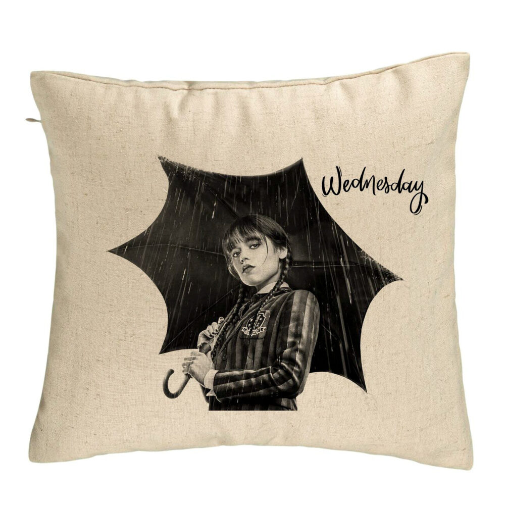 Perna Decorativa, Model Wednesday Addams 3, 40x40 cm, Bej, Husa Detasabila, Burduf 5 Perna Decorativa
