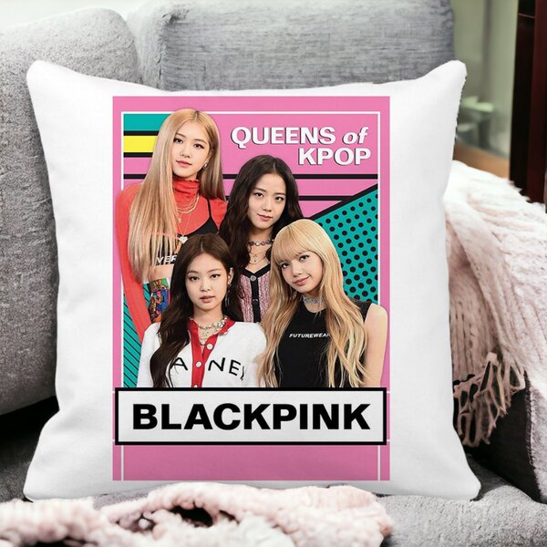 Perna Decorativa Patrata Blackpink K-POP, 40x40 cm, Alba, Mata, Husa Detasabila, Burduf 15 Husa Detasabila