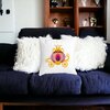 Perna Decorativa Patrata Caleasca Regala, 40x40 cm, Alba, Mata, Husa Detasabila, Burduf 20 Husa Detasabila