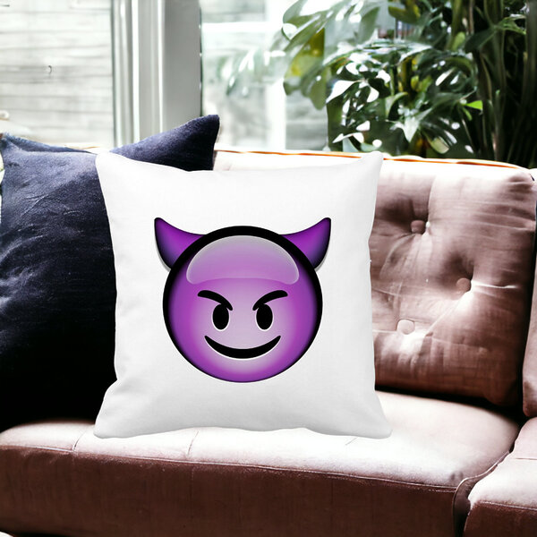 Perna Decorativa Patrata Emoji Diavol, 40x40 cm, Alba, Mata, Husa Detasabila, Burduf 15 Husa Detasabila