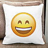 Perna Decorativa Patrata Emoji Fericit, 40x40 cm, Alba, Mata, Husa Detasabila, Burduf 17 40x40 cm