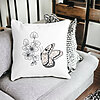 Perna Decorativa Patrata Fluture si Flori, 40x40 cm, Alba, Mata, Husa Detasabila, Burduf 20 40x40 cm