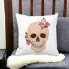 Perna Decorativa Patrata Skull Rose Art, 40x40 cm, Alba, Mata, Husa Detasabila, Burduf 19 Mata