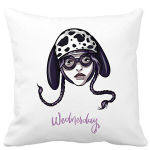 Perna Decorativa Wednesday Addams 1