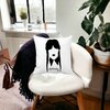 Perna Decorativa Wednesday Addams 2,40x40 cm, Alba, Mata, Husa Detasabila, Burduf 22 Mata