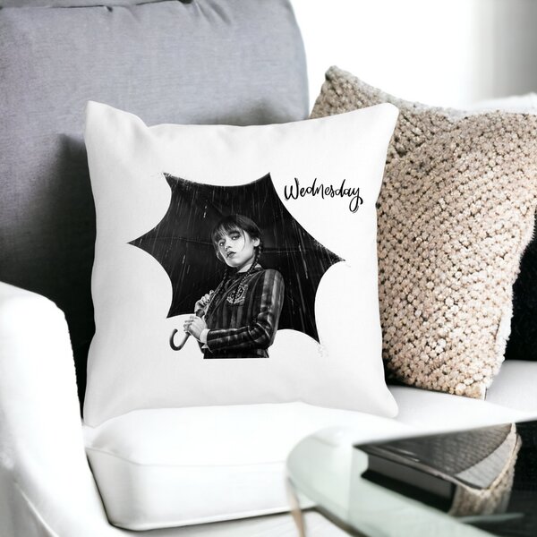 Perna Decorativa Wednesday Addams 3,40x40 cm, Alba, Mata, Husa Detasabila, Burduf 12 40x40 cm