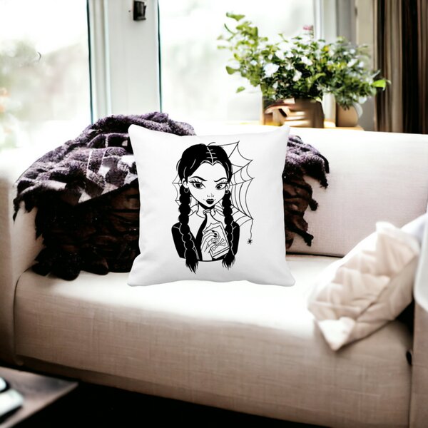 Perna Decorativa Wednesday Addams 7,40x40 cm, Alba, Mata, Husa Detasabila, Burduf 18 Burduf