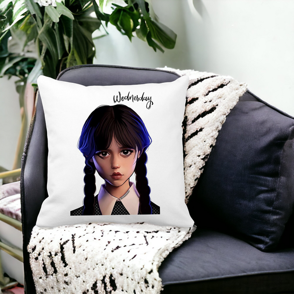 Perna Decorativa Wednesday Addams 8,40x40 cm, Alba, Mata, Husa Detasabila, Burduf 13 Alba