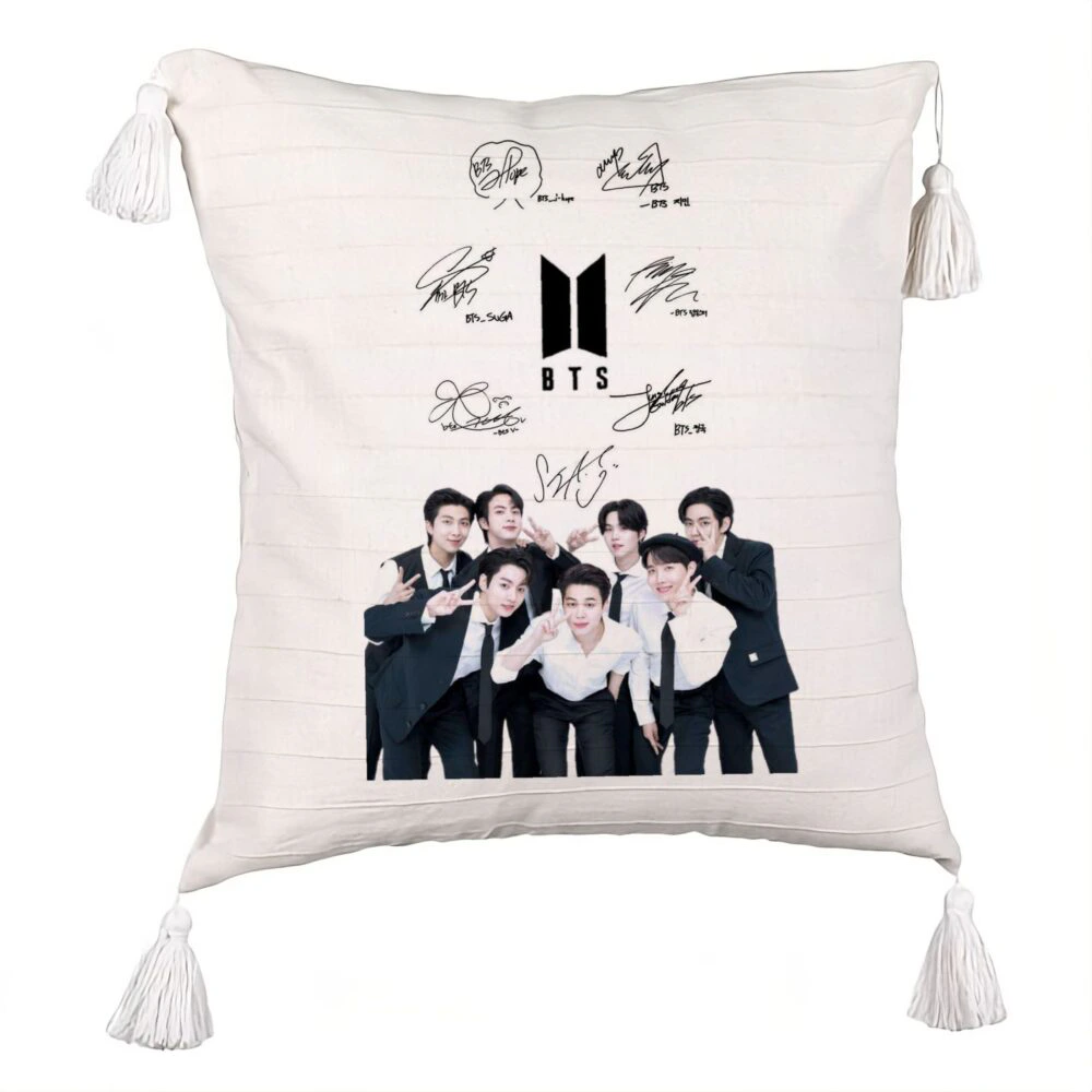 Perna Decorativa cu Franjuri BTS Army 3, 45x45 cm, Ecru, Cu fermoar 5 Perna Decorativa cu Franjuri BTS Army 3