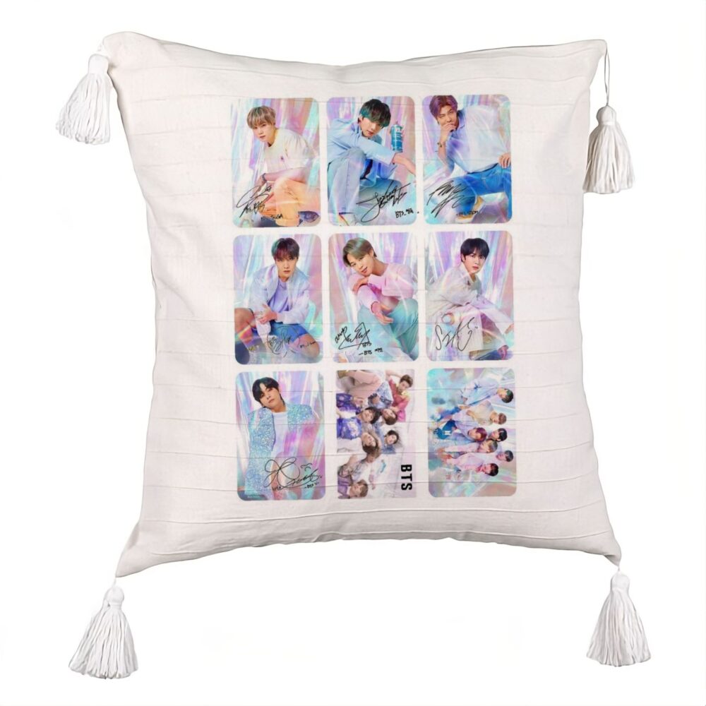 Perna Decorativa cu Franjuri BTS Army 5, 45x45 cm, Ecru, Cu fermoar 5 Perna Decorativa cu Franjuri BTS Army 5