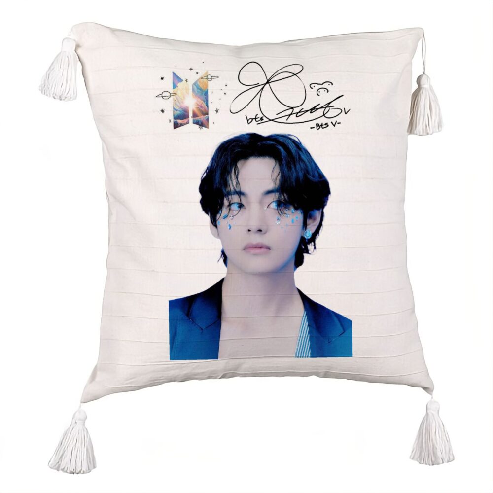 Perna Decorativa cu Franjuri BTS Army Colorat, 45x45 cm, Ecru, Cu fermoar 5 Perna Decorativa cu Franjuri BTS Army Colorat