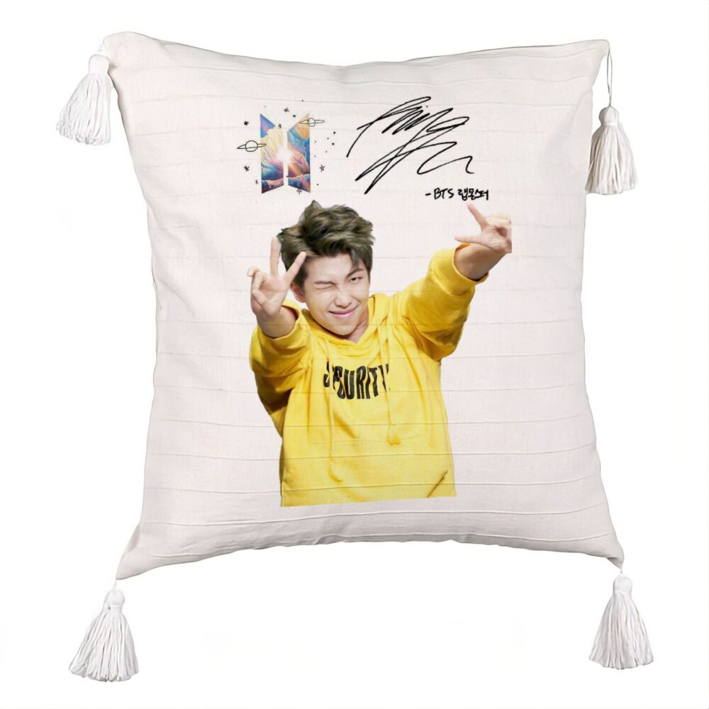 Perna Decorativa cu Franjuri BTS Kim 2, 45x45 cm, Ecru, Cu fermoar 5 Perna Decorativa cu Franjuri BTS Kim 2