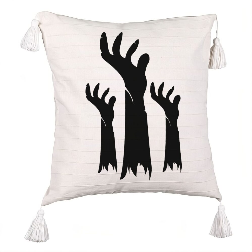 Perna Decorativa cu Franjuri cu motiv de Halloween 5, 45x45 cm, Ecru, Cu fermoar 5 Perna Decorativa cu Franjuri cu motiv de Halloween 5