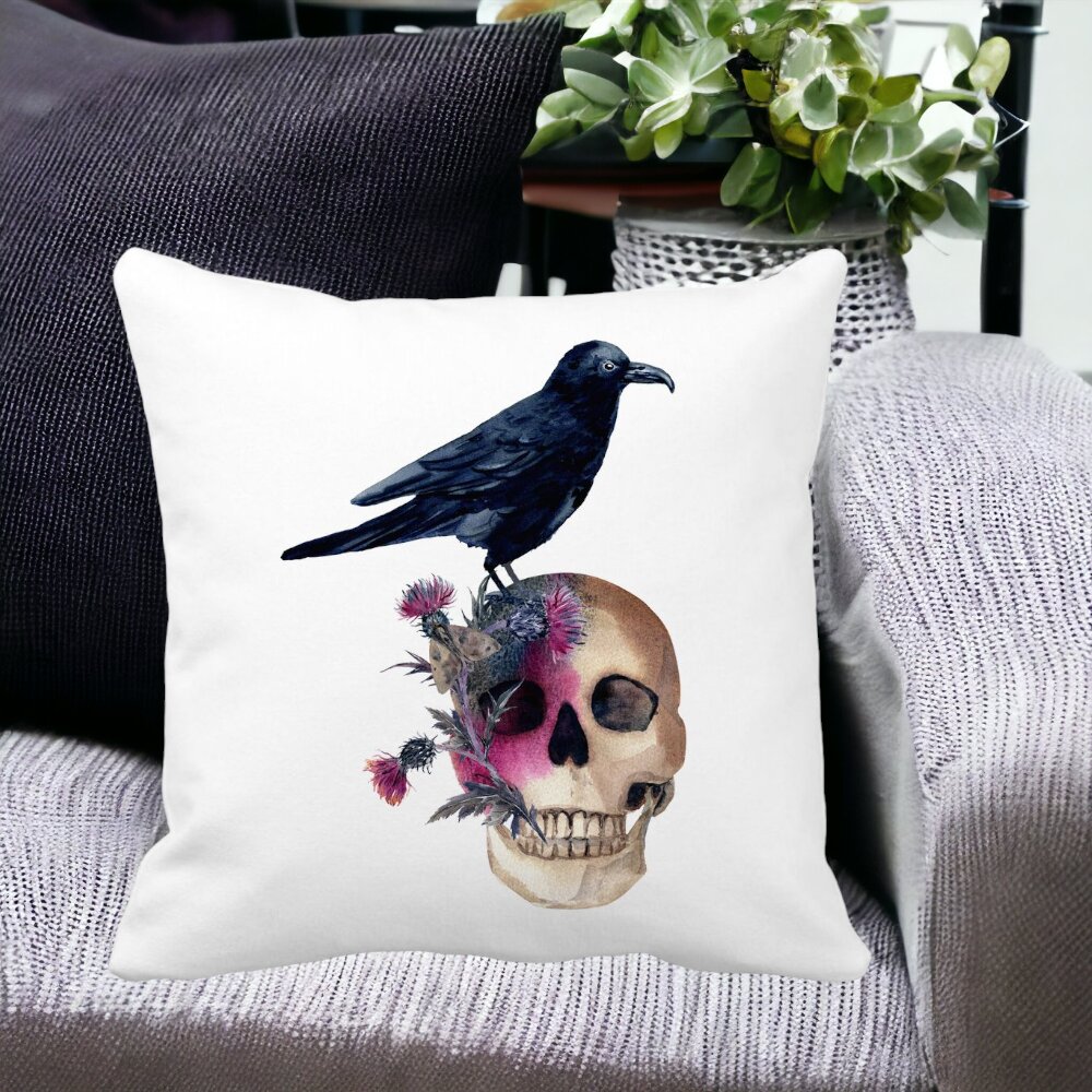 Perna Decorativa cu motiv Craniu si Cioara de Halloween, 40x40 cm, Alba, Mata, Husa Detasabila, Burduf 14 Mata