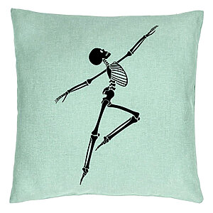 Perna Decorativa cu motiv Sechelet de Halloween 3