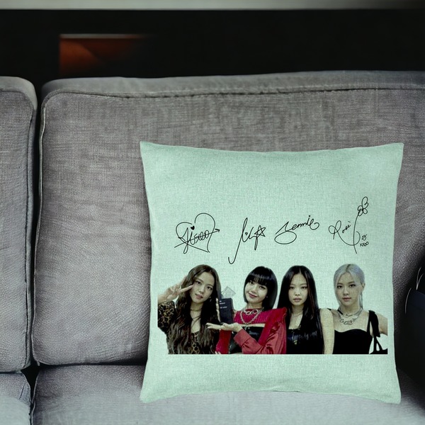 Perna Decorativa, Model Blackpink K-POP semnaturi, 40x40 cm, Verde Menta, Husa Detasabila, Burduf 17 bsC0145 PhotoRoom 1 1