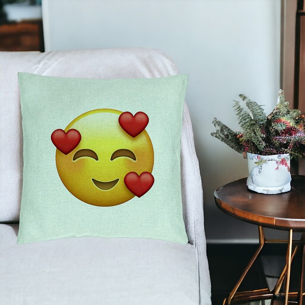 Perna Decorativa, Model Emoji In Love, 40x40 cm, Verde Menta, Husa Detasabila, Burduf 19 bsC0215 PhotoRoom 3