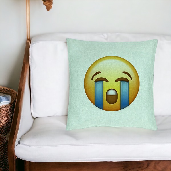 Perna Decorativa, Model Emoji Cry, 40x40 cm, Verde Menta, Husa Detasabila, Burduf 20 bsC0219 PhotoRoom 4