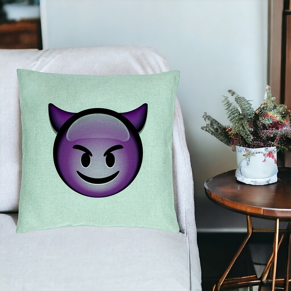 Perna Decorativa, Model Emoji Diavol, 40x40 cm, Verde Menta, Husa Detasabila, Burduf 19 bsc0220 PhotoRoom 3