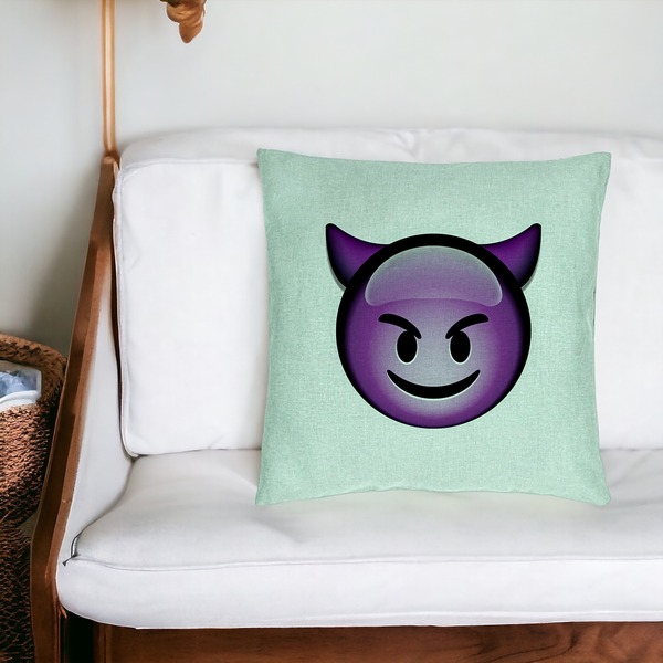 Perna Decorativa, Model Emoji Diavol, 40x40 cm, Verde Menta, Husa Detasabila, Burduf 20 bsc0220 PhotoRoom 4