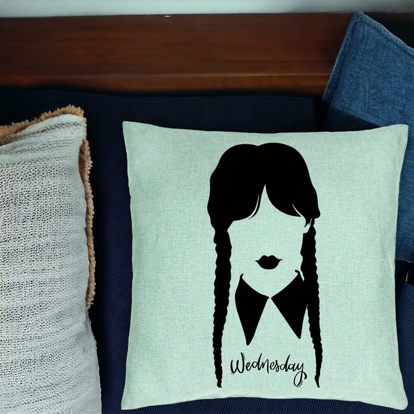 Perna Decorativa, Model Wednesday Addams 2, 40x40 cm, Verde Menta, Husa Detasabila, Burduf 16 bsc0353 PhotoRoom