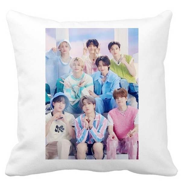 Perna Decorativa, Stray Kids 2, 40×40 cm, Alba, Mata, Husa Detasabila, Burduf 3 bscalbmat0751