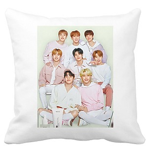 Perna Decorativa, Stray Kids 7, 40×40 cm, Alba, Mata, Husa Detasabila, Burduf