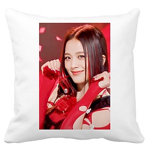 Perna Decorativa BlackPink Jisoo 1, 40×40 cm, Alba, Mata, Husa Detasabila, Burduf