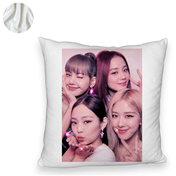 Perna Decorativa Fluffy BlackPink, Model 10, 45×45 cm, Cu fermoar 6 1 0005 bspff0795