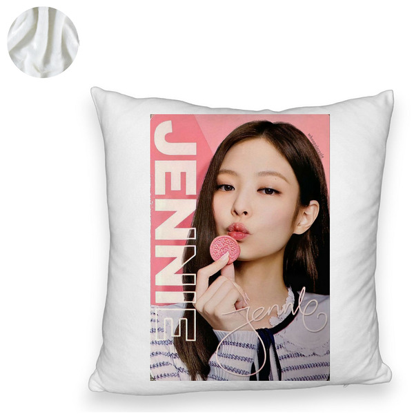Perna Decorativa Fluffy BlackPink Jennie 4, 45×45 cm, Cu fermoar 6 1 0019 bspff0781