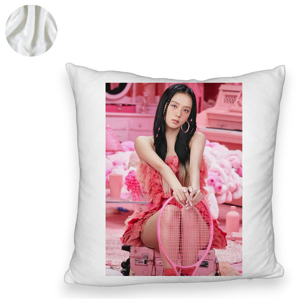 Perna Decorativa Fluffy BlackPink Jisoo 4, 45×45 cm, Cu fermoar 6 1 0023 bspff0777