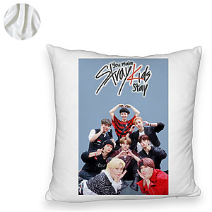 Alternative view of Perna Decorativa Fluffy , Stray Kids 15, 45×45 cm, Cu fermoar