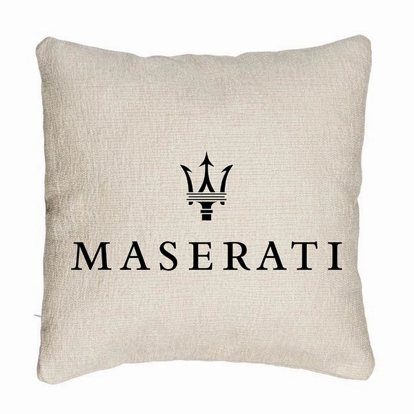 Perna Decorativa Canapea , Maserati, 40×40 cm, Husa Detasabila, Burduf 5 bsc0734 1 rotated e1741017887740