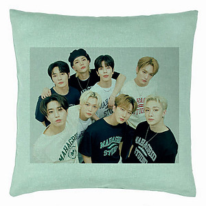 Perna Decorativa, Stray Kids 5, 40×40 cm, Verde Menta, Husa Detasabila, Burduf