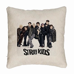 Perna Decorativa Canapea , Stray Kids 6, 40×40 cm, Husa Detasabila, Burduf